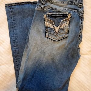 VIGOSS medium/light blue Dublin boot cut jeans. Plus size 20 Length 33.